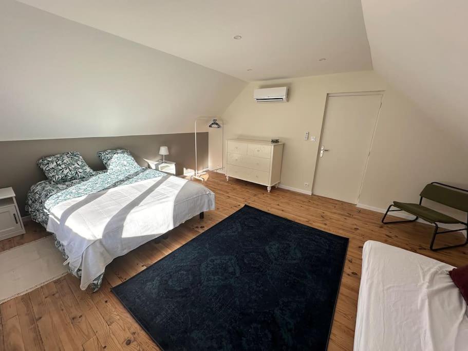 Appartement Spacieux En Centre Ville Vendôme Extérieur photo