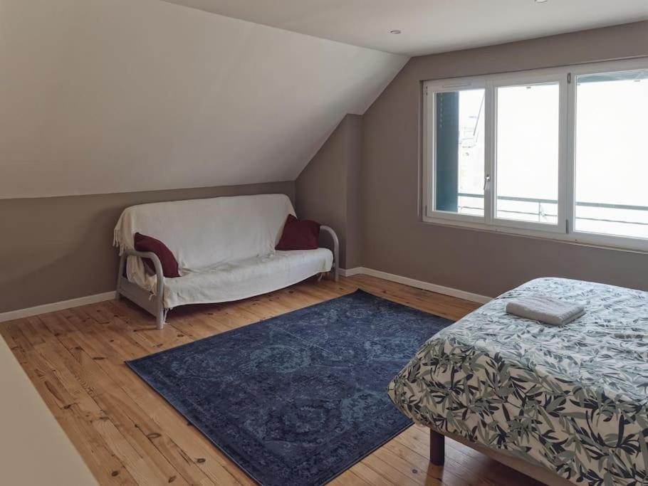 Appartement Spacieux En Centre Ville Vendôme Extérieur photo