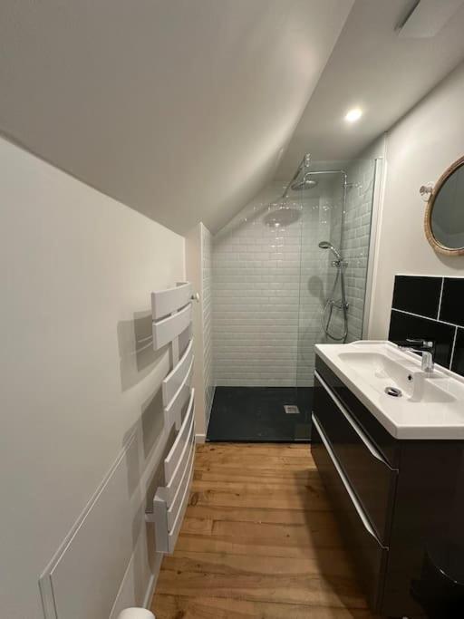 Appartement Spacieux En Centre Ville Vendôme Extérieur photo