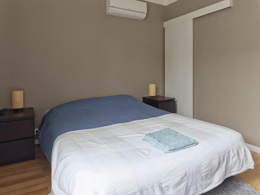 Appartement Spacieux En Centre Ville Vendôme Extérieur photo