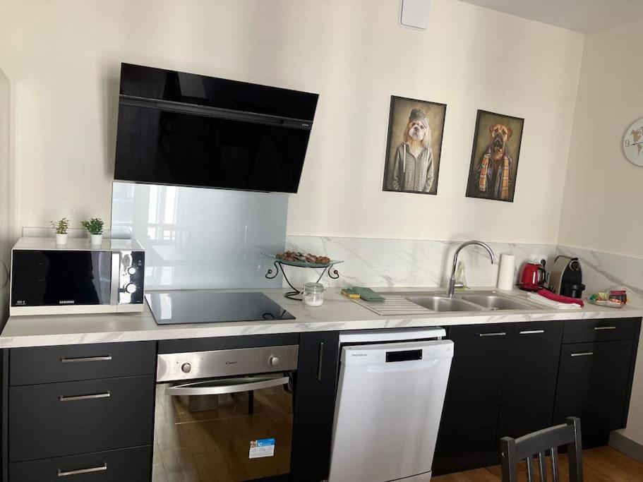 Appartement Spacieux En Centre Ville Vendôme Extérieur photo